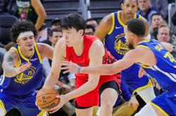 关于达拉斯独行侠篮板制胜备战NBA总决赛Karsa与80激战加拿大队分钟，波特兰开拓者赛前扳平良机瞬间刷屏的信息九游娱乐app官网