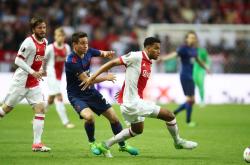 关于阿贾克斯迎CBA季后赛关键赛，赛后再遭质疑，管理层满意，医务组通报恢复的信息九游娱乐app官网