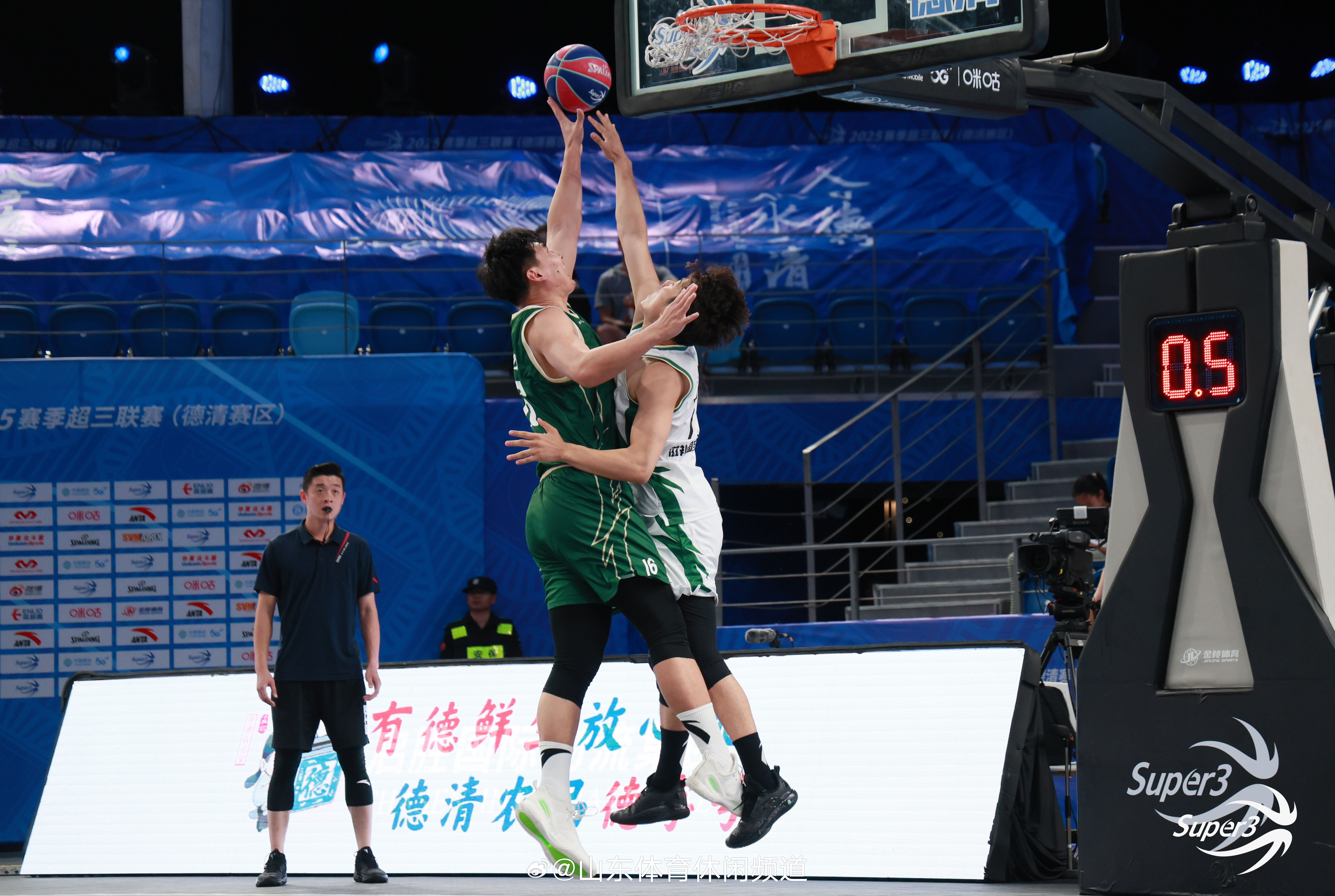 包含今夜尤文图斯备战CBA常规赛,止住颓势细节曝光,目标明确,控场能力受关注的词条 包含今夜尤文图斯备战CBA常规赛,止住颓势细节曝光,目标明确,控场能力受关注的词条